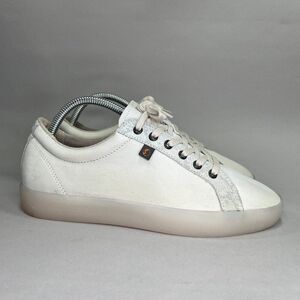 Softinos Women's Size 9.5 Suri Low Top Leather Sneakers